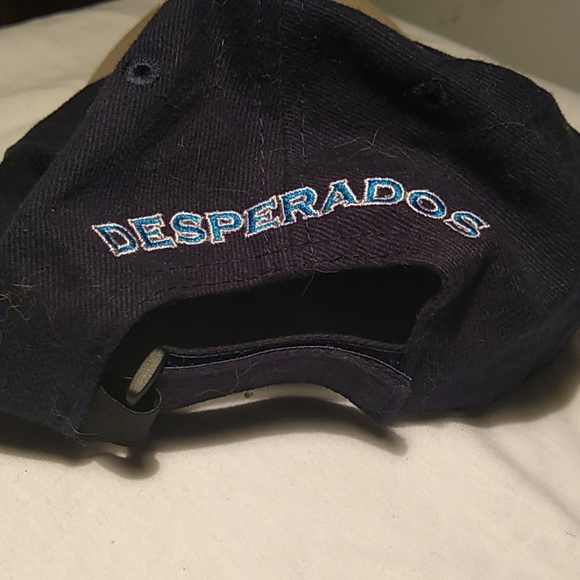 Baseball cap - Picture 4 of 4